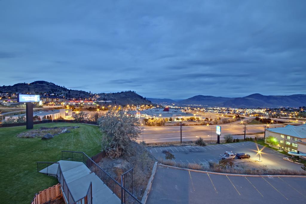 Coast Kamloops Hotel & Conference Centre Eksteriør billede