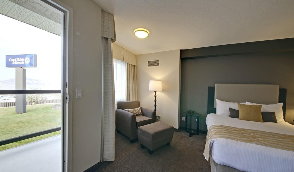 Coast Kamloops Hotel & Conference Centre Eksteriør billede